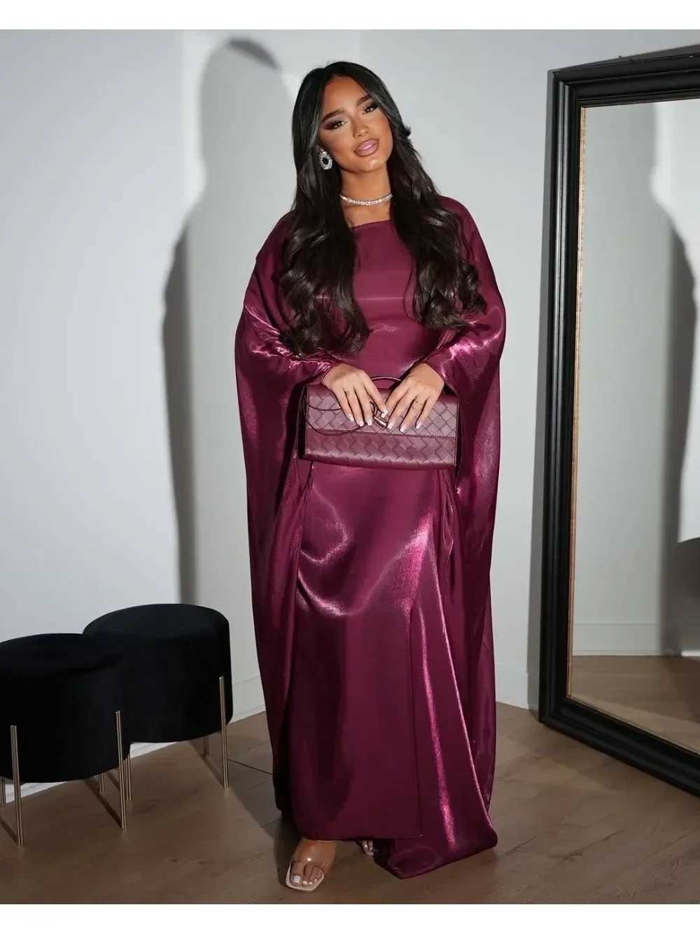 2025 Rose Muslim Kaftan Dress Shiny Batwing Satin Maxi Abaya Dubai Luxury 2025 Abaya For Women Islam Caftan Marocain Femme Long Robes X2505144
