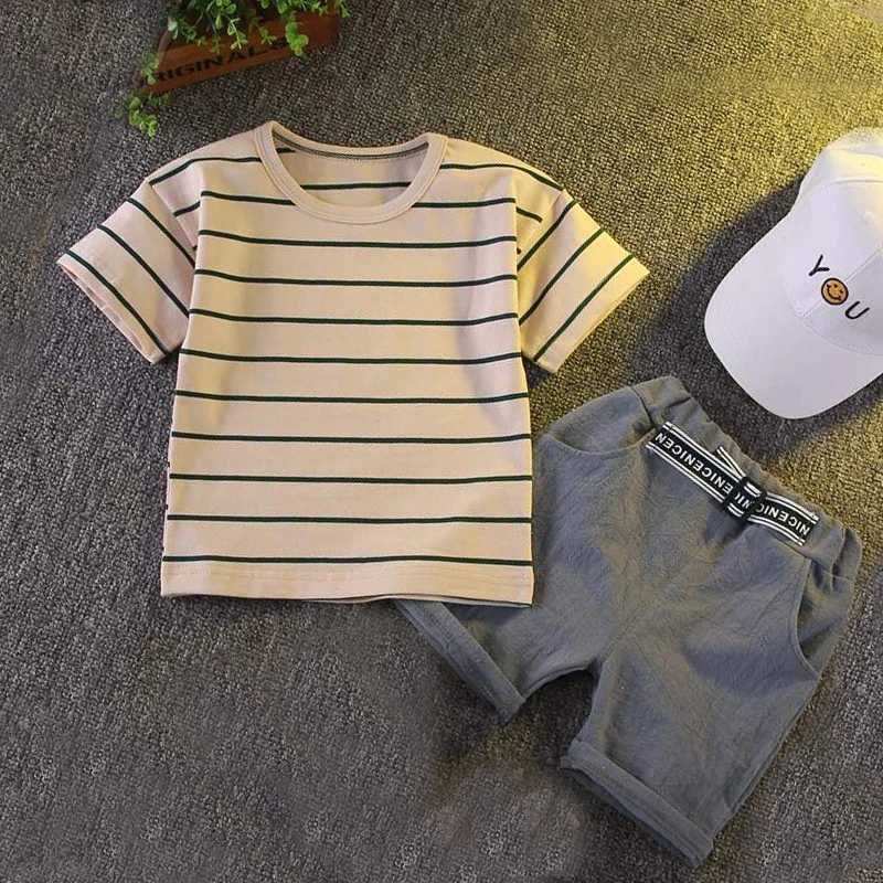 Childrens clothing mothers clothing childrens clothing childrens sets boys T-shirts summer cotton short sleeved fashion setsT250327