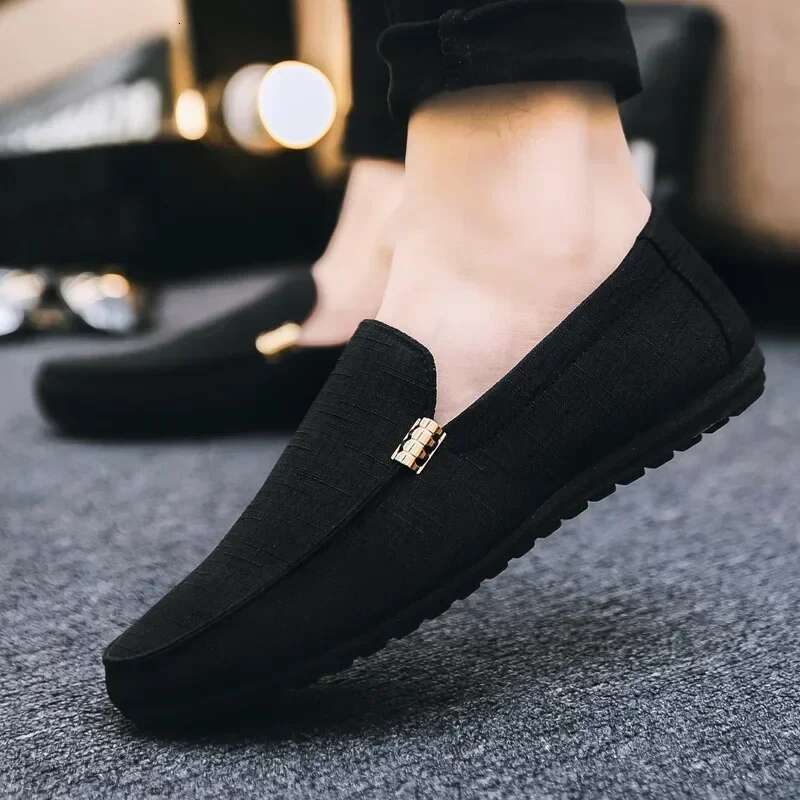Casual Comfort Men Denim Male Shoes Adult Footwear New Loafers Canvas Sneakers Driving