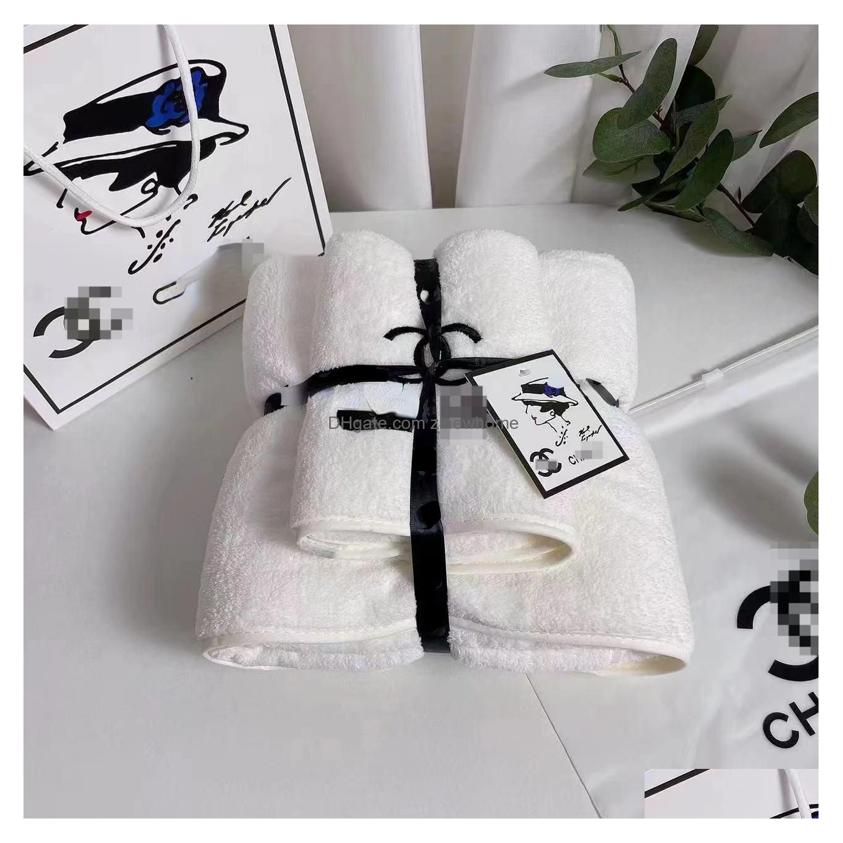 Towel Fashion Coral Bath Velvet Home Quick Drying Absorbent Gift Set Drop Delivery Garden Textiles Dh6Wu S25610