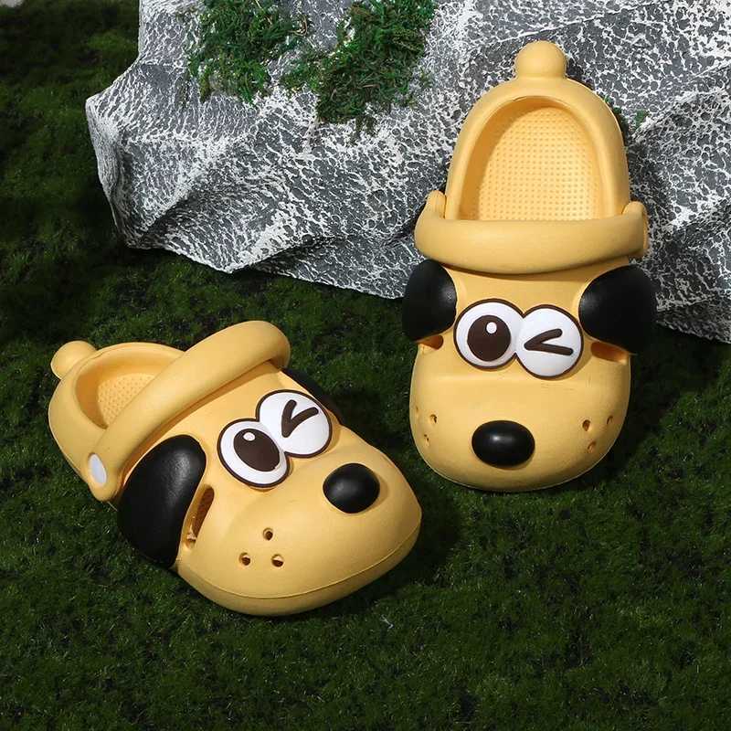 Slipper Childrens walking shoes ice skates water adventure shoes cute cartoon dog slides outdoor beach simple breathable slides S25326