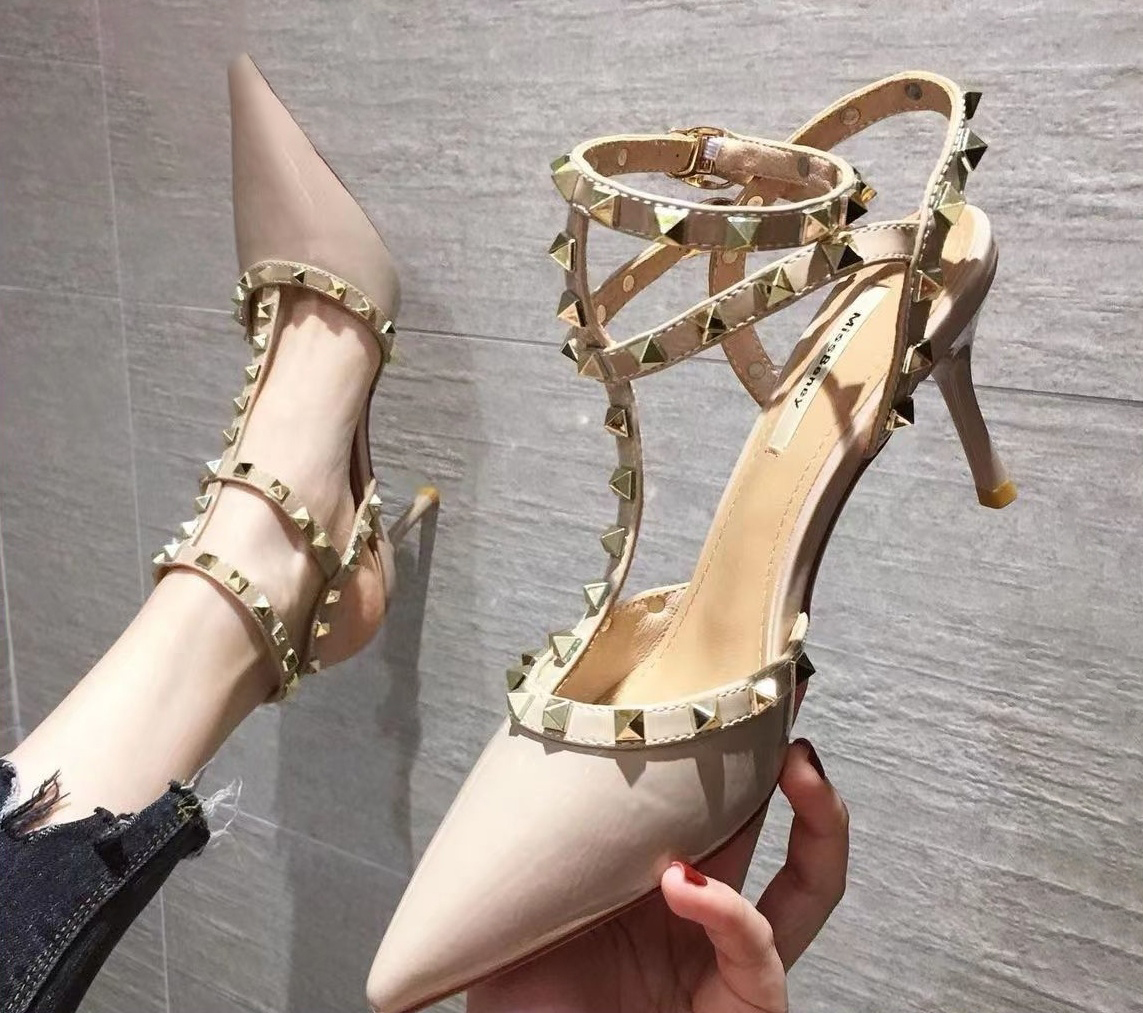 Designer shoes free shipping women high heels black red white apricot antislip breathable comfortable indoor casual shoe Classics