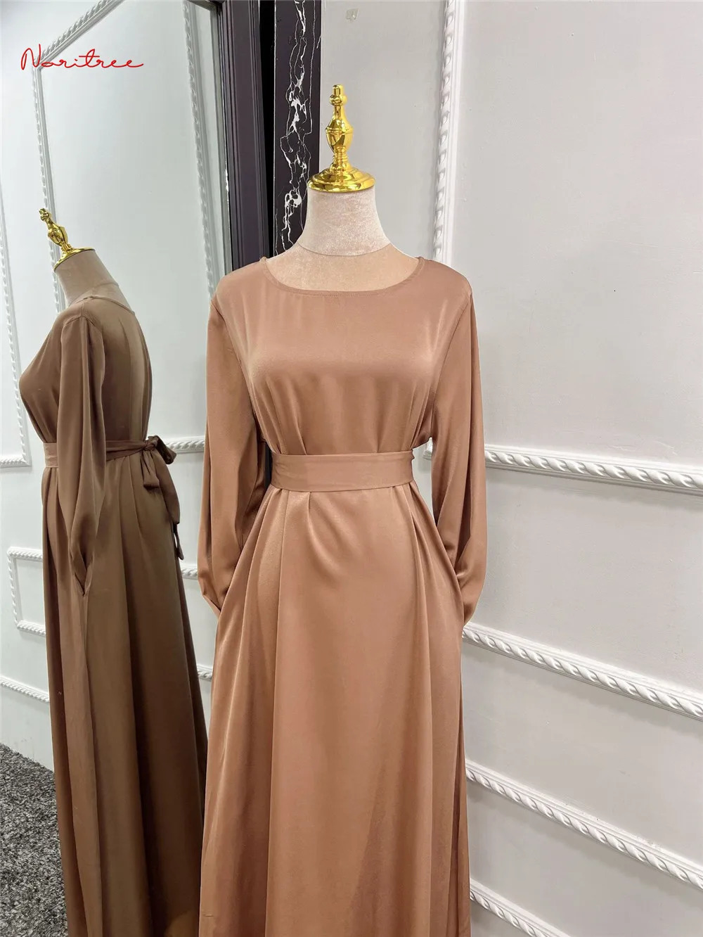 Fashion Satin Sliky Djellaba Muslim Dress Dubai Full length Shiny Sleeve Soft Abaya Islamic Gown WY921 250326