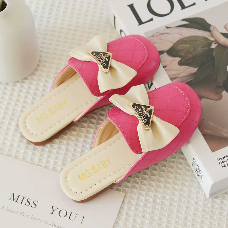 Slipper Girls Baotou slippers 2023 Spring and Autumn new soft soled leather shoes for wearing princess shoes fashionable middleaged childrens beach sh