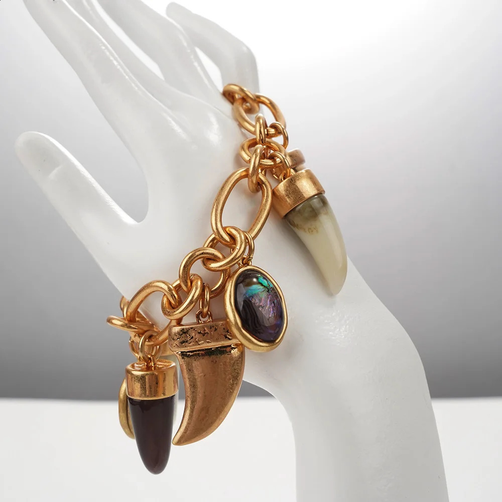 Bullhorn Bracelet Fashion Heavy Craft Stainless Steel Jewelry Unique Charm Bohemian Style 2025 Trend 250318