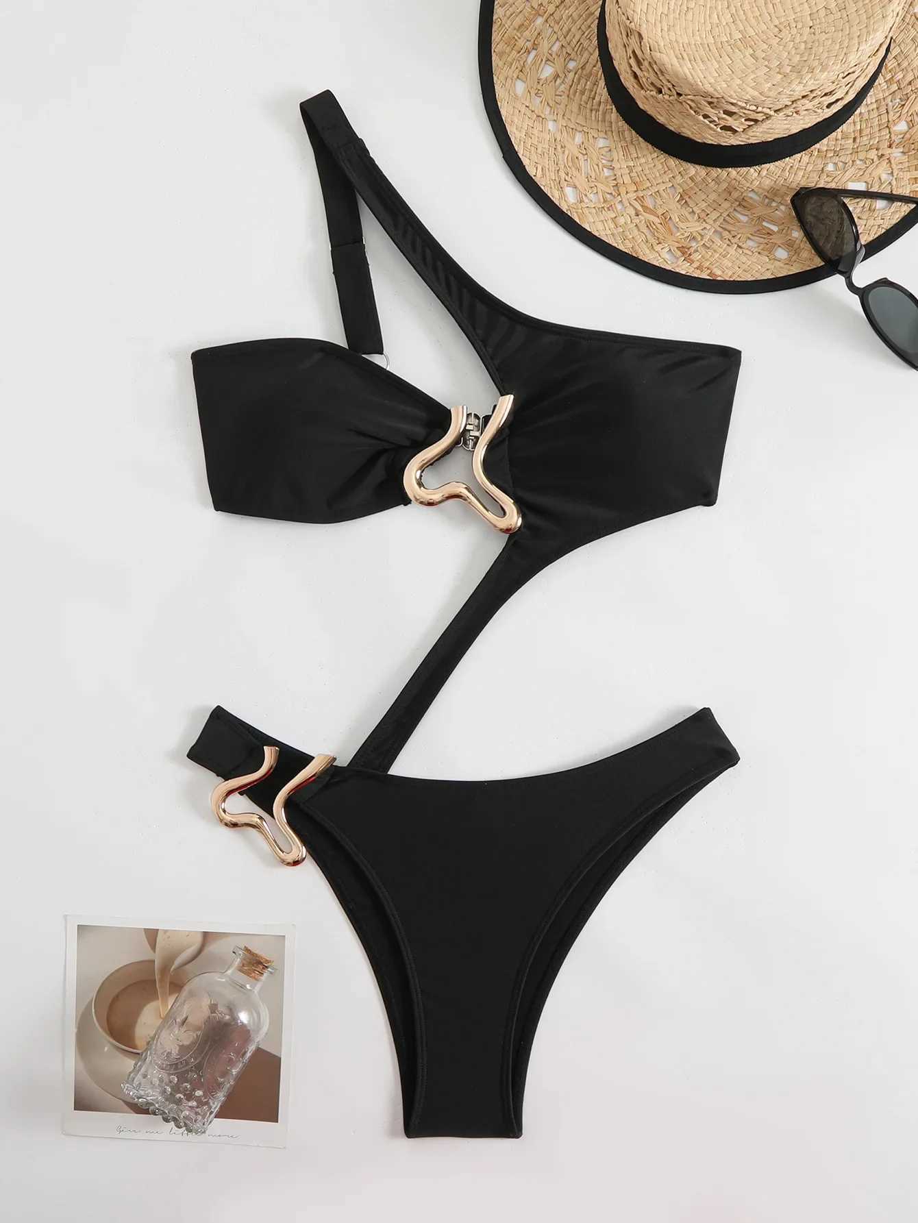 Sexy Black Hollow Out Bikini 2025 Women One Shoulder Metal Designer Backless Thong One Piece Swimsuit Summer Bathing SuitsC250314