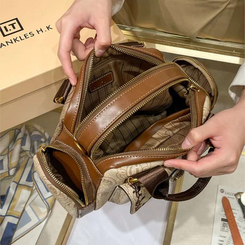 Women's 2024 New Brand Genuine Leather Handbag Designer High Quality Retro Single Shoulder Oblique Cross Pillow Bag
