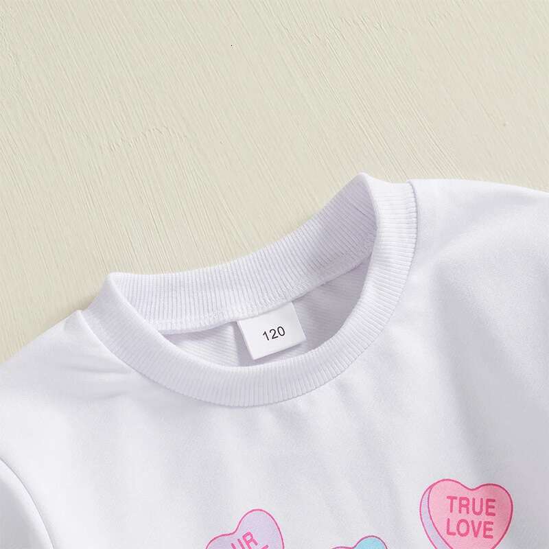 Ddmyshoesvip Cute Girls Valentine S Day Heart Print Sweatshirt With Long Sleeves And Loose Fit Round Neck Pullover