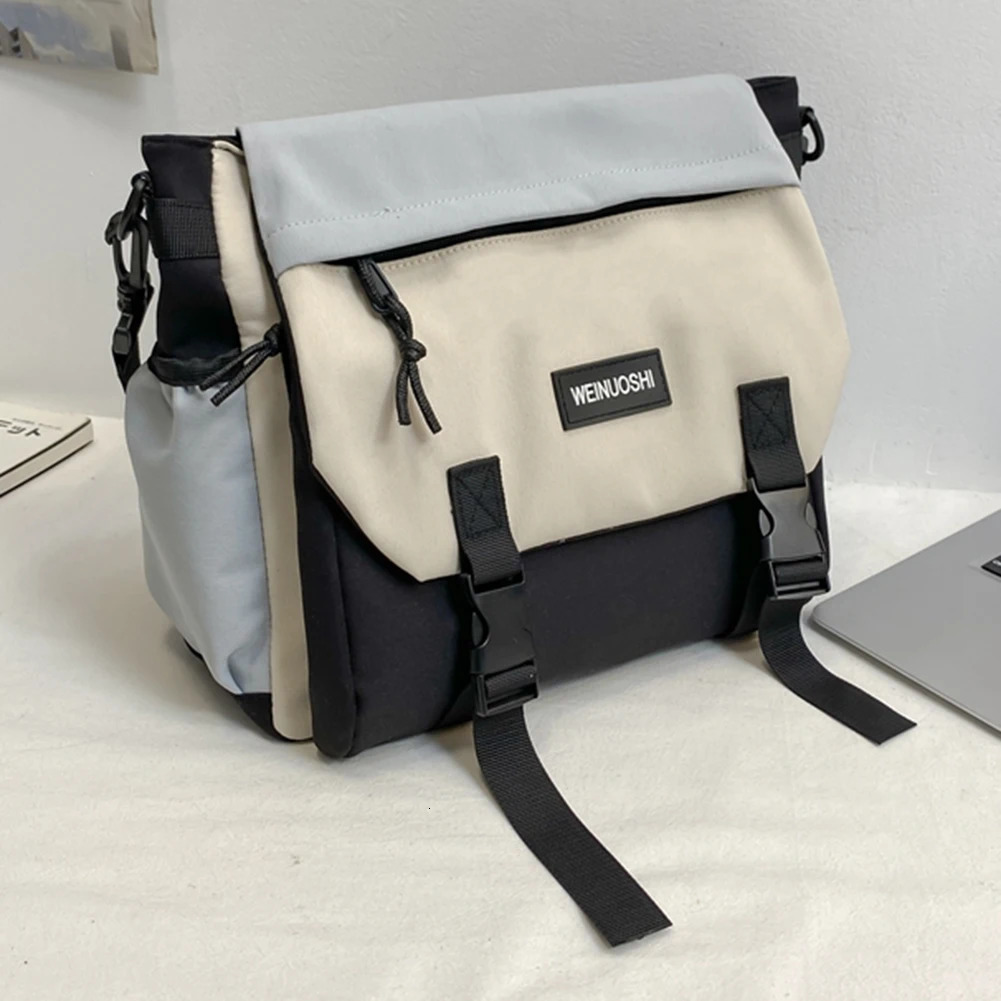 Home>Products>Student Messenger Bags>Large Capacity Flip Flat Bags>Contrast Color Casual Sling Bags 250326