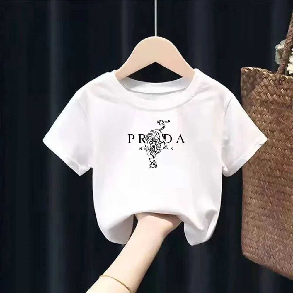 2024 New Fashion Luxury Brand TShire Childrens Casual Street Clothing Baby T-shirt Boys Clothing Anime Girls Top Childrens Free T-shirt X250327