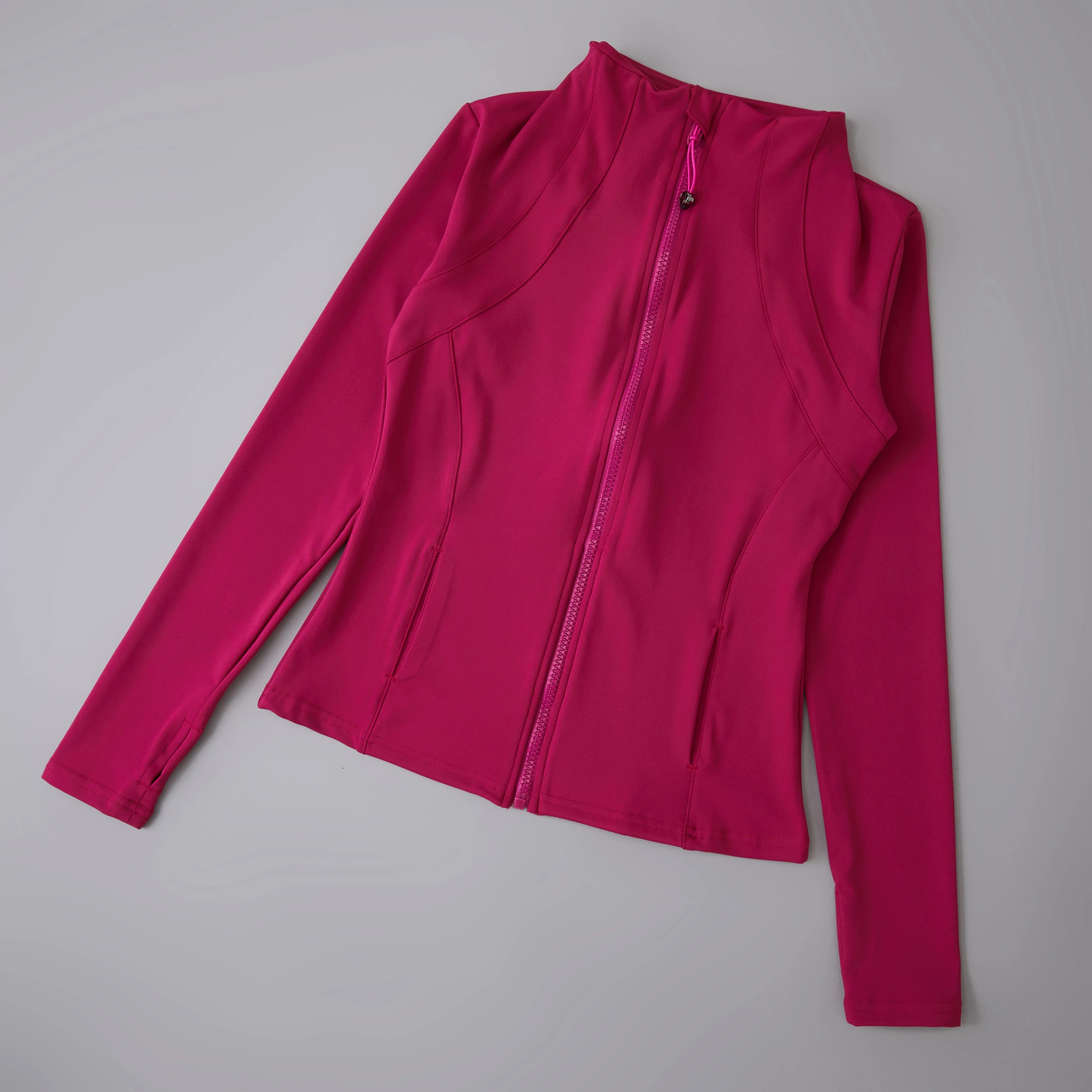 Long sleeved sports and fitness yoga clothing womens fitness tops womens slim fit yoga jackets zippered sports jackets 250326