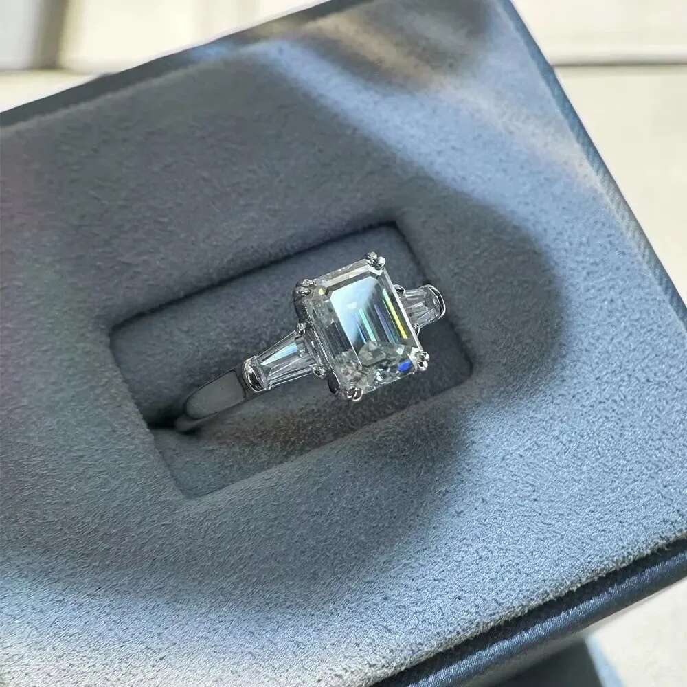 Certified 1-4ct Full Moissanite Ring for Women Trapezoid Emerald Cut Diamond Engagement Wedding Band 925 Sterling Silver Jewelry