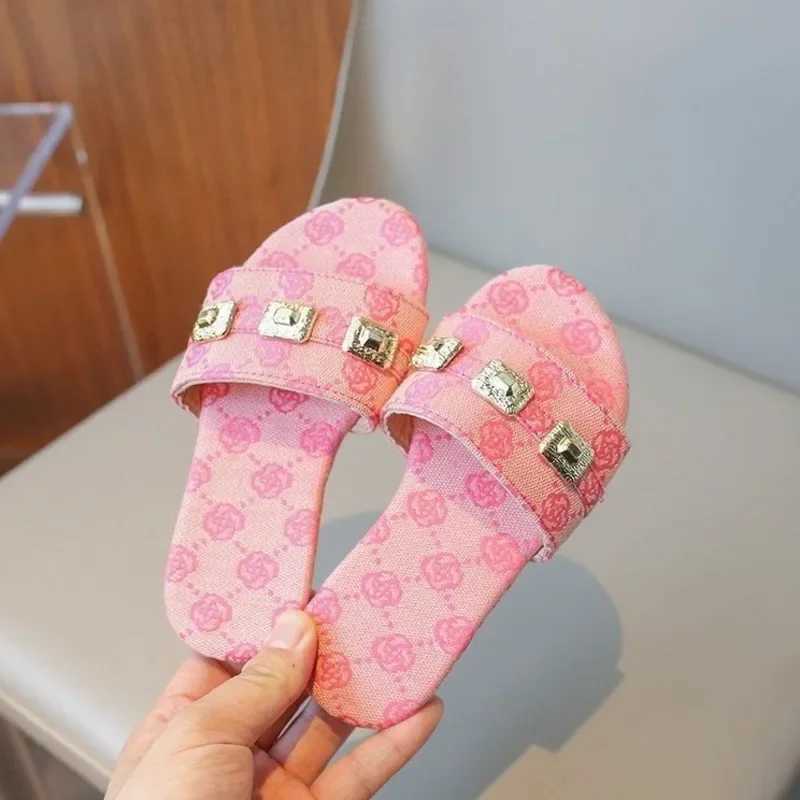 Slipper Metal decoration girls slippers summer flower print soft soled childrens slippers comfortable PU fashionable childrens flat shoes S25326