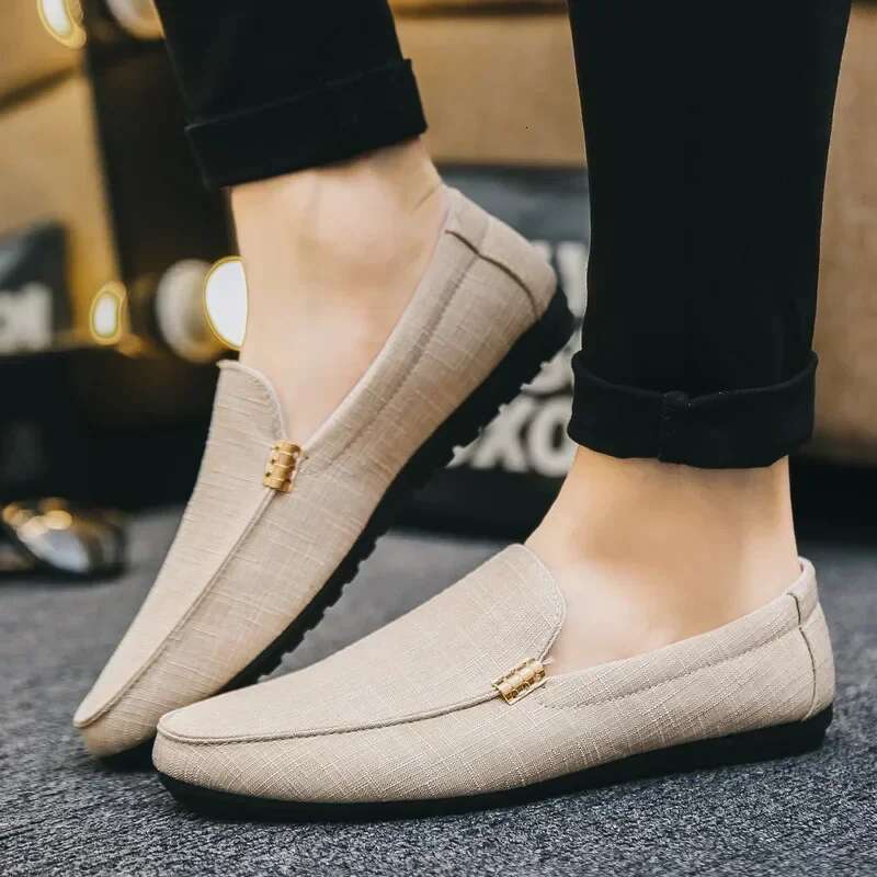 Casual Comfort Men Denim Male Shoes Adult Footwear New Loafers Canvas Sneakers Driving