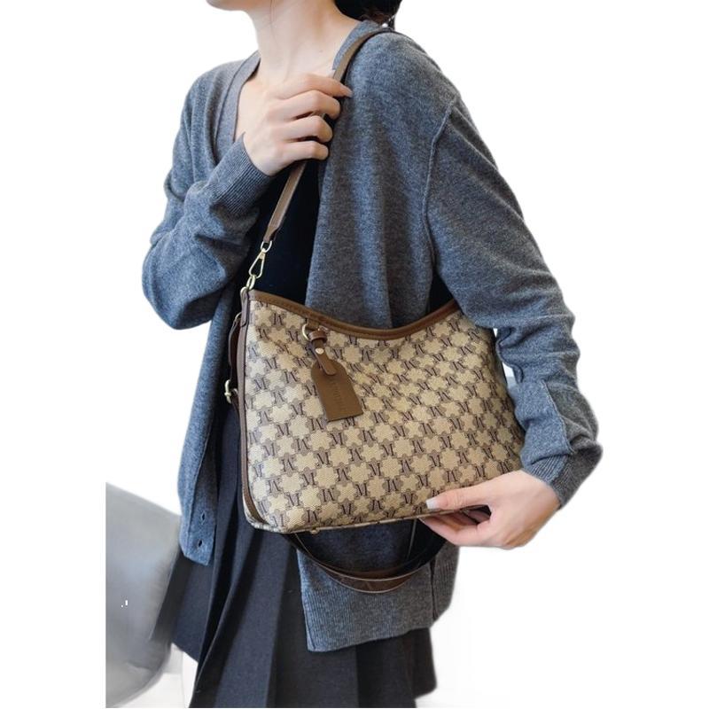 Women's new fashion simple large capacity underarm bag daily atmosphere single shoulder crossbody bag