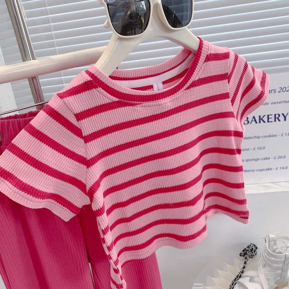 Bear collar girls clothing set 2023 summer new Korean childrens set girls striped knitted short sleeved+red wide leg pants 2 setsT250327