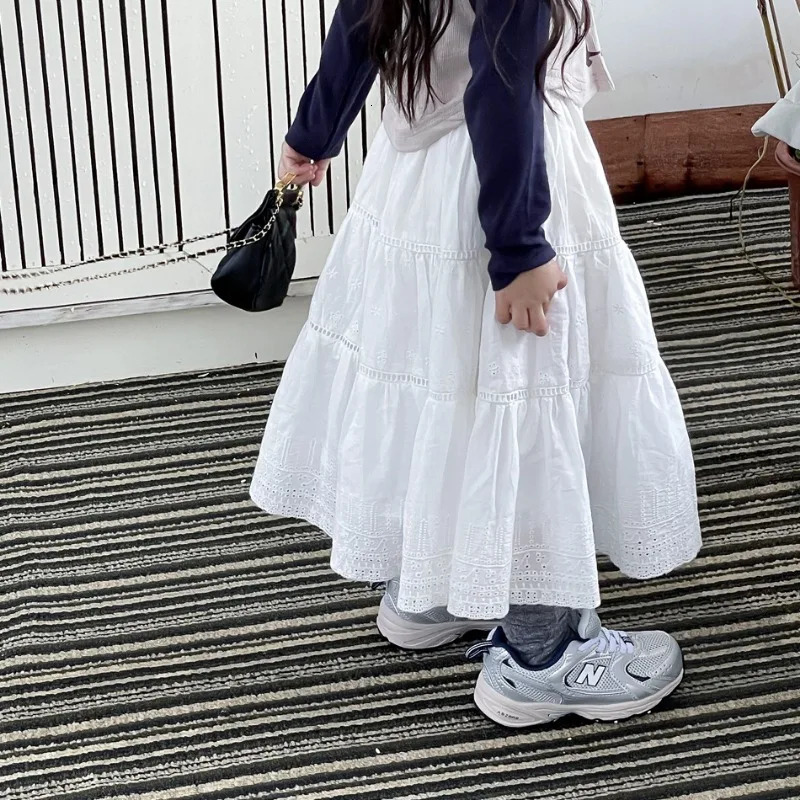 Girls French Vintage High Waist long style skirt 2-7Years Autumn Kids Lace embroidered A-line umbrella Skirts 250326
