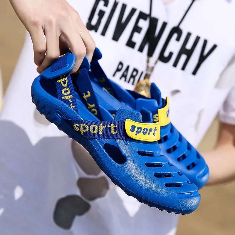 2021 New Summer Flip ps Slippers Men Outdoor Beach Casual Male Sandals Water Shoes Sandalia Mascua
