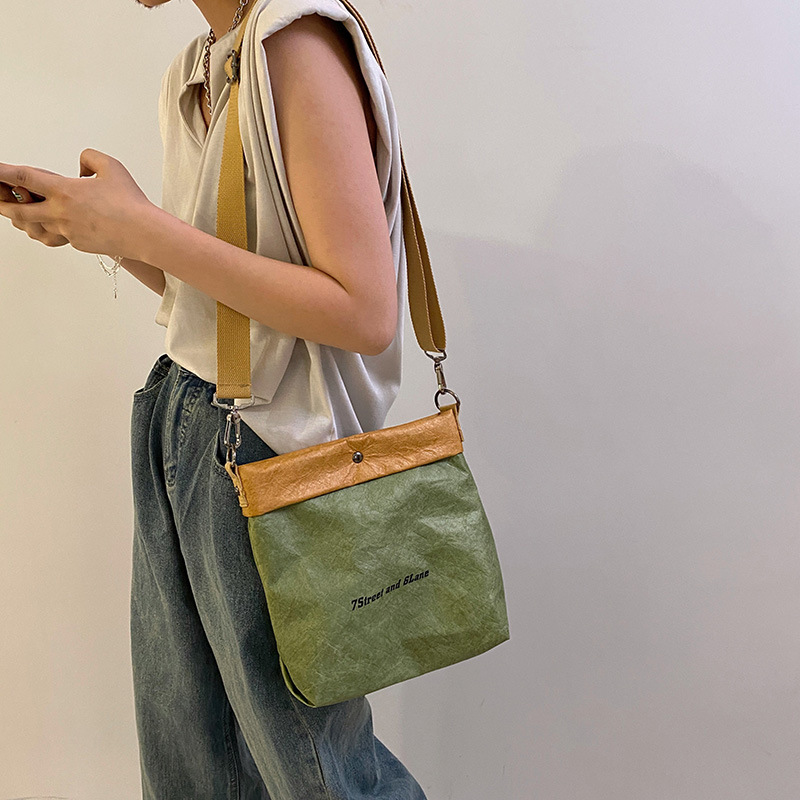 Bag women's new simple letters foreign style large capacity bag single shoulder crossbody bag retro color bag