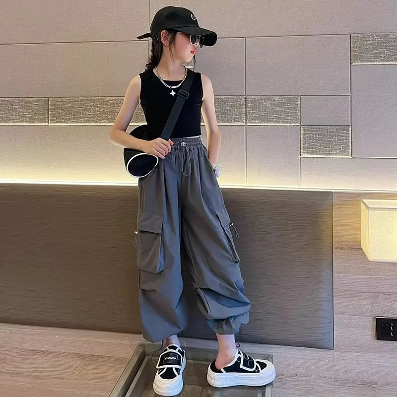 Girls jogging pants teenagers loose casual straight Trouser fashionable childrens pocket n cool street wear 514 Y 250325