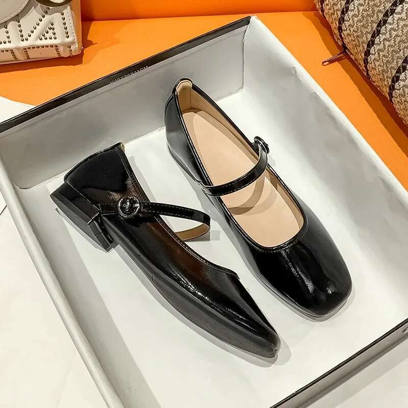 Women Mary Jane Ballet Round Toe Glossy Leather Flats Female Dance Ballets Party Ball Bridal Wedding Shoes
