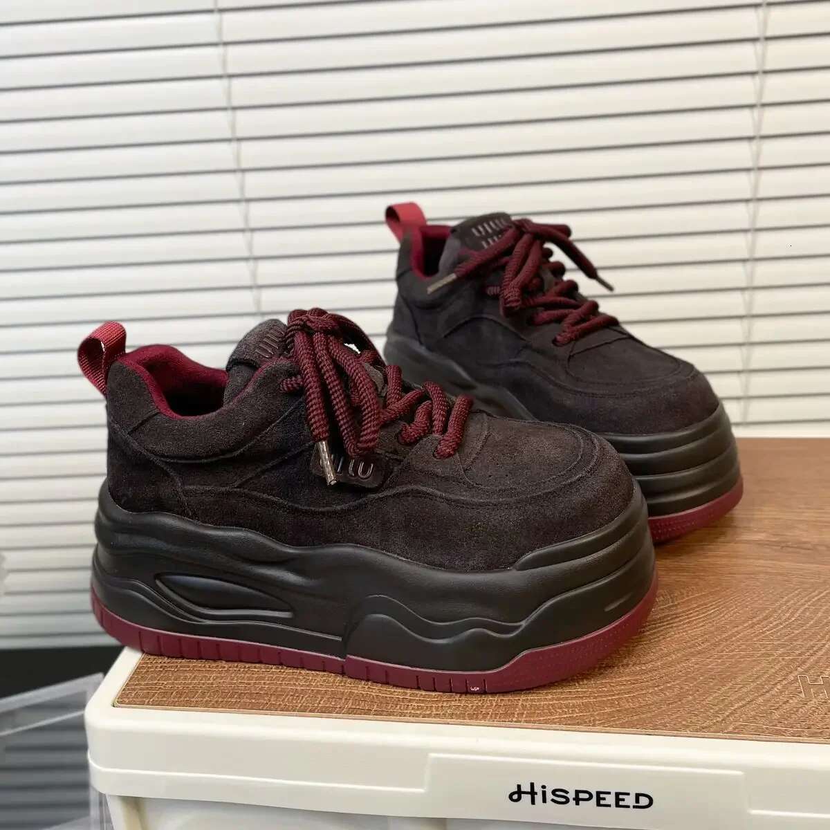 Designer Shoes New Women's Sports Shoes Leopard Print Black Brown Board Fashionable Casual Height Increasing Thick Sole Soft Sole Women's Ru