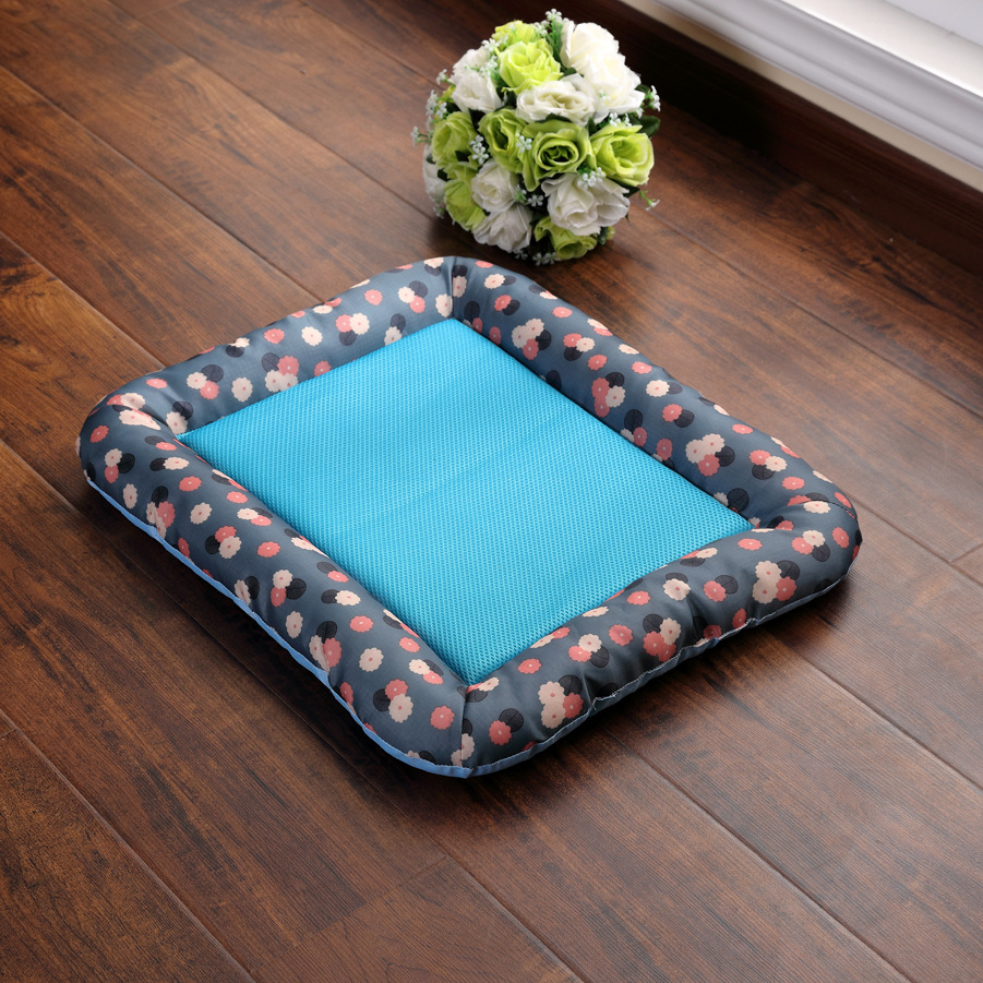 Summer Breathable Dog Cooling Mat Eco-friendly Washable Puppy Dog Beds For Medium Small Dogs Sleeping Pet Mattress