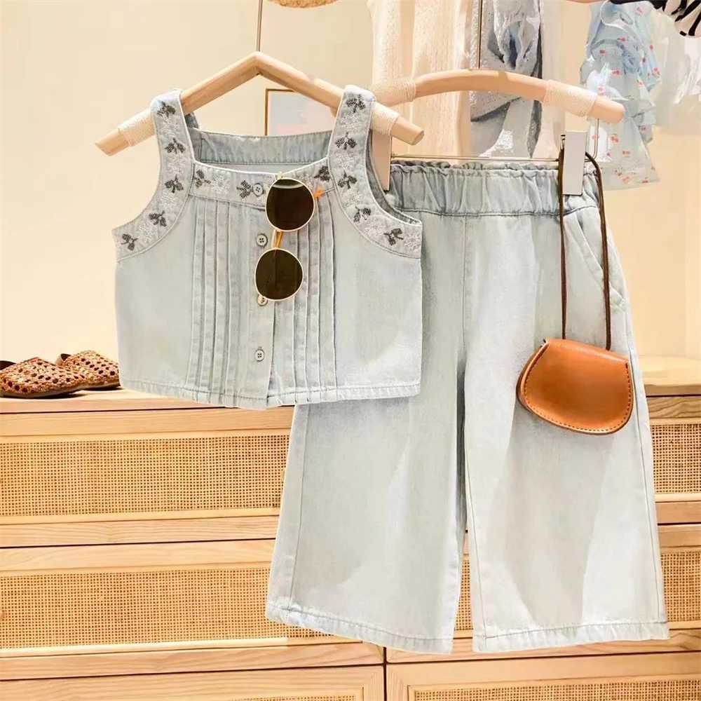 Summer new girls vest set childrens embryonic flower hanging jeans two-piece setT250327