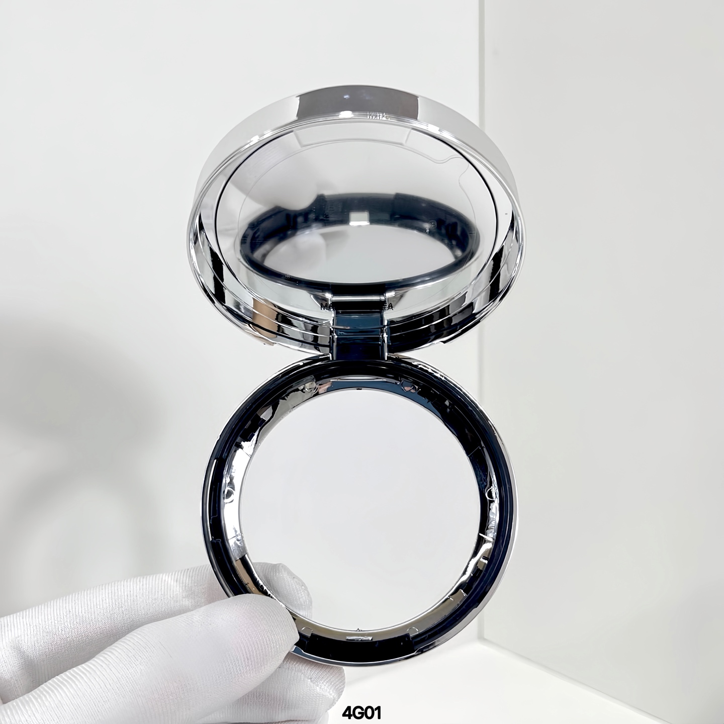 New Designer Embroidery Face Cushion Foundation 13g Skin Glow Cushion 24H Wear Radiant High Coverage Base Makeup