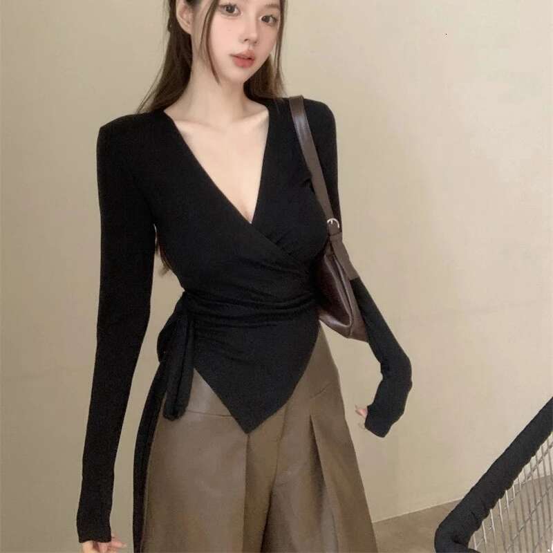 Ddmyshoesvip Women V Neck Long Sleeved T Shirew Korean Fashion Lacing Waist Sexy Spicy Girls Slim Fit Short Top Early Spring