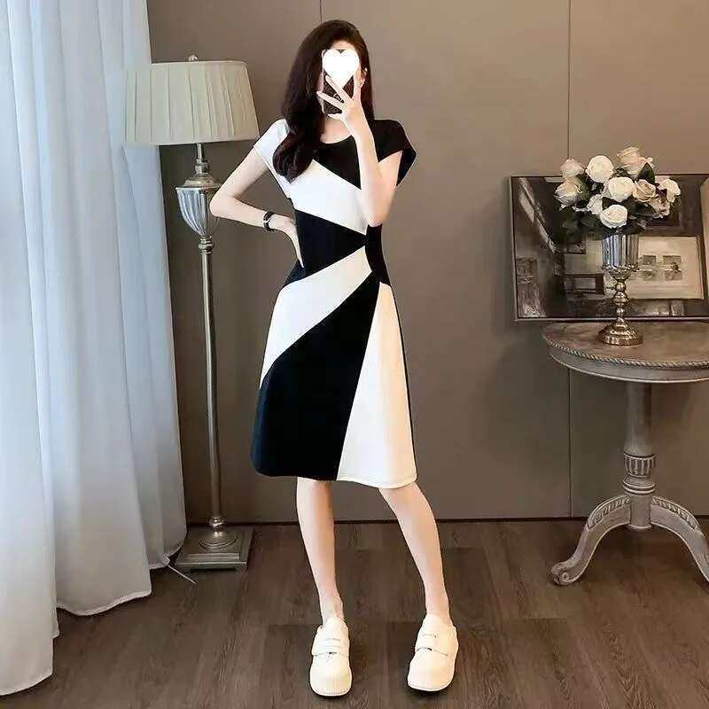 Dongdumaoyi Elegante Kleurblokjurk Voor Dames Polyester Midi Jurk Met Korte Mouwen Ronde Hals En Gestreept Patroon Geweven Casual