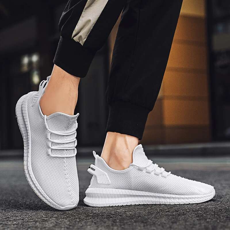 Breathable Men's Running Work Shoes Fashion Platform Men Gym&Casual White Mesh Lightweight Anti-slip Sports Sneakers Tennis