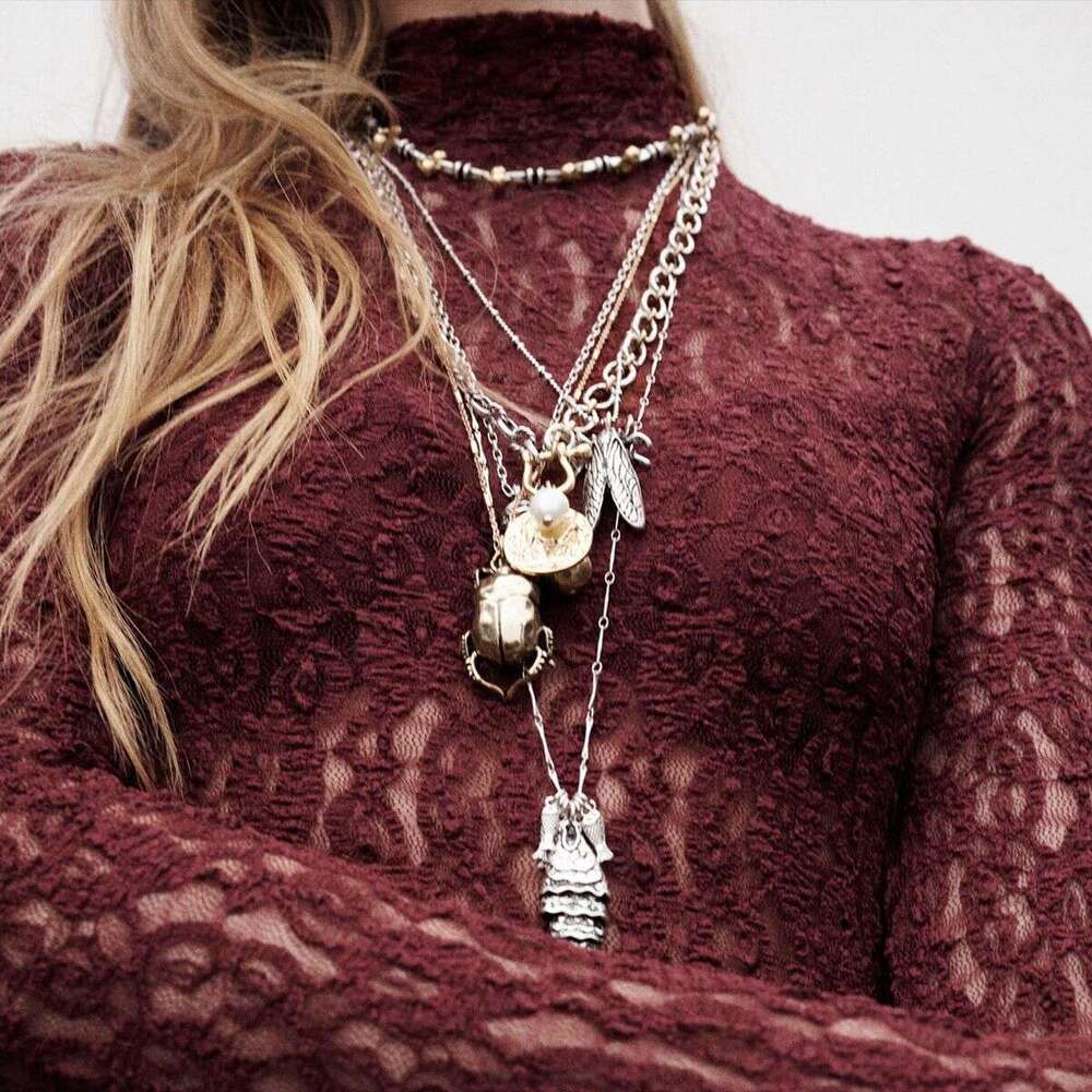 Trendy Animal Insect Pendant Layered Necklace Set Beetle Cicada Fish Charm Multi Chain Fashion Jewelry for Women