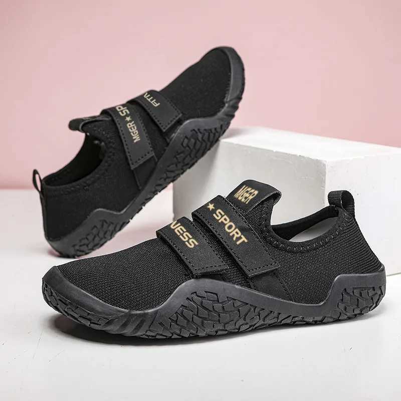 Sports and fitness shoes weightlifting training sumo wrestling squatting and death lifting shoes leg yoga shoes mens and womens casual driving shoes M