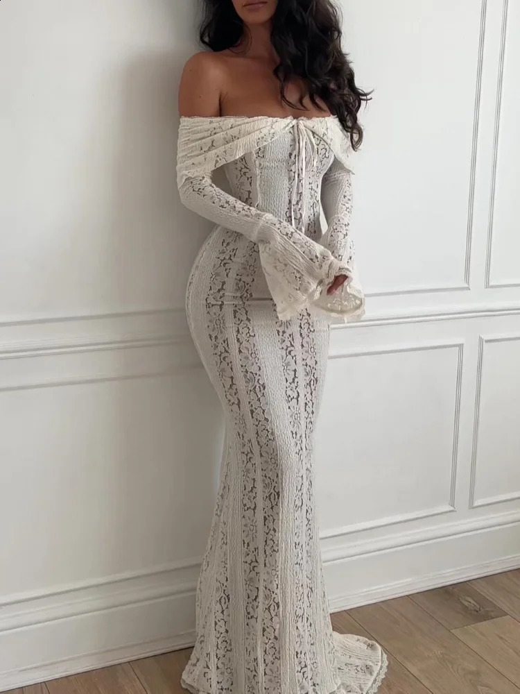 Vintage Cream Floral Lace Off Shoulder Maxi Dress Fashion Flare Long Sleeve Hollow Out Slim Dresses 2024 Elegant Lady Party Robe 250322bj