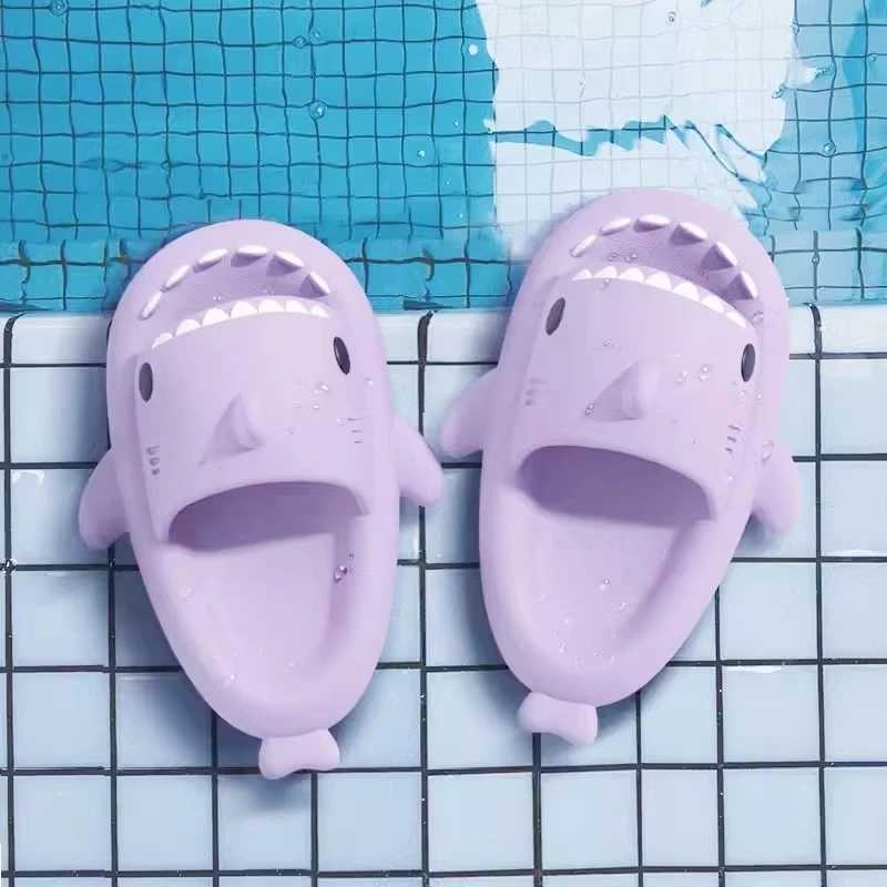 Slipper Evshine fashion cartoon shark slider suitable for childrens cute open toe childrens house slider outdoor beach shark sandals for boys and girl