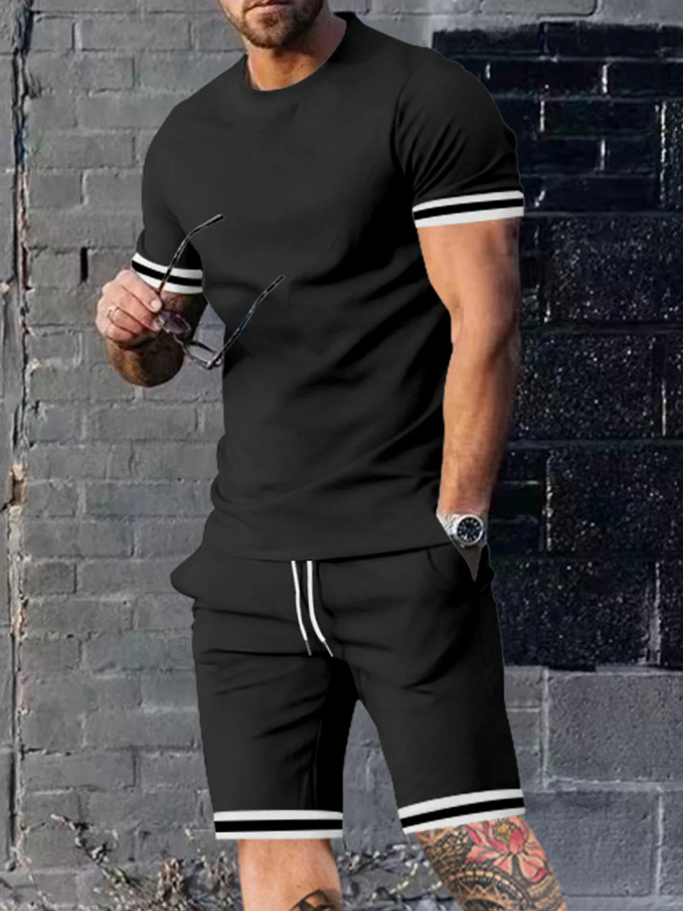 European and American mens summer locator short sleeved sports casual circular close at hand S3XL 250326