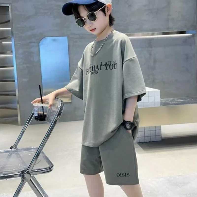 Childrens boutique clothing boys summer letter zipper T-shirt and shorts 2-piece set youth boys sportswear gym track and field clothing 6-16yT250327