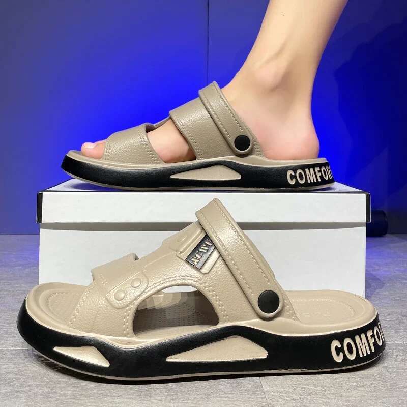 Men's Slippers Summer New EVA Light Adult Thick-soled Beach Shoes Non-slip Open-toe Sandals for Outdoor
