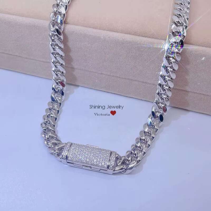 Droipshipping Ready to Ship Moissanite Clasp Lock Miami Thick 8MM Silver Cuban Chain