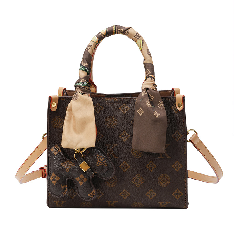 design bag 2025 Retro textured printed shoulder bag for women fashionable commuter ladies' crossbody bag