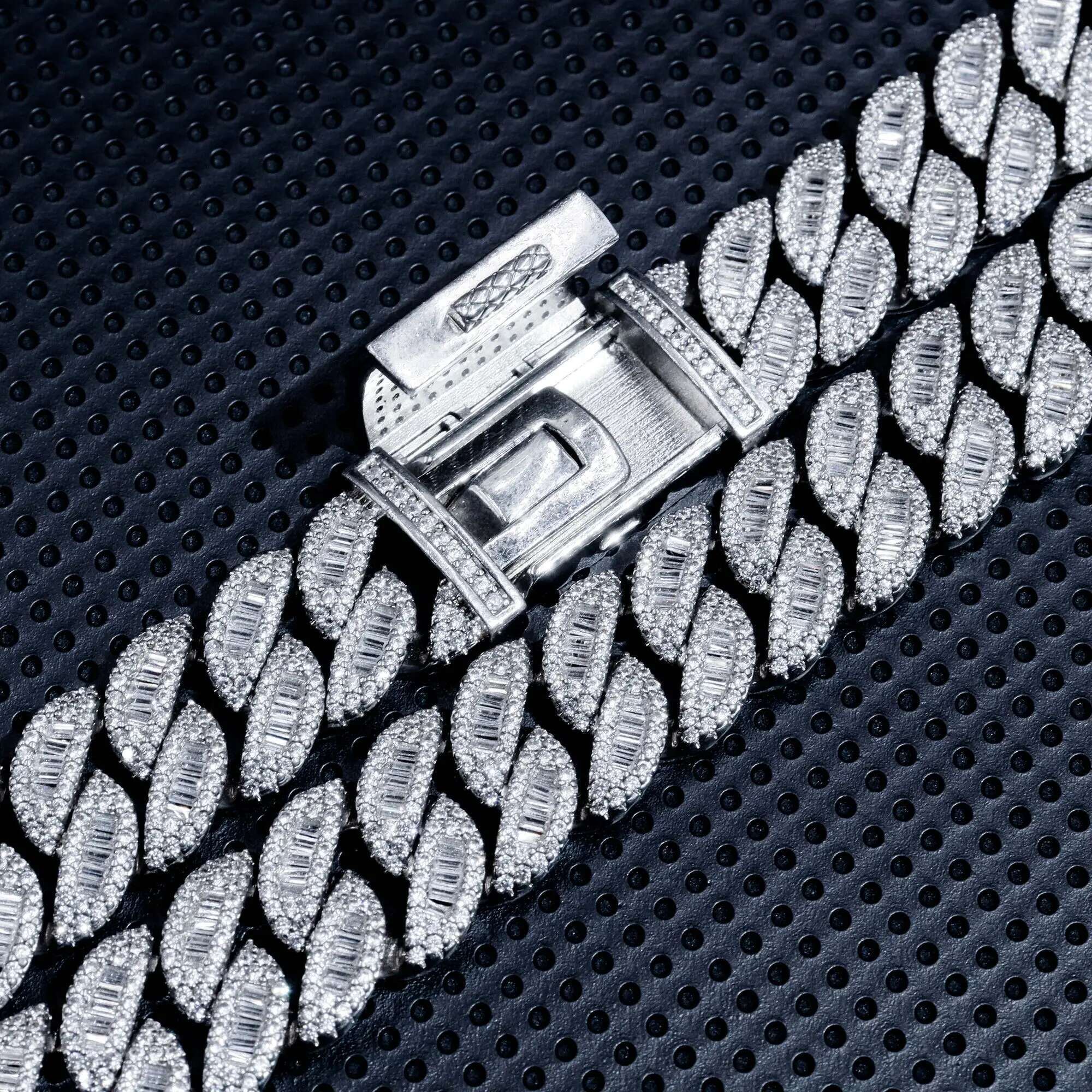 16mm Moissanite Chain Hip Hop Jewelry Men Necklace Vvs Hip Hop Sterling Silver 925 Jewellery Luxury Cuban Link Chain