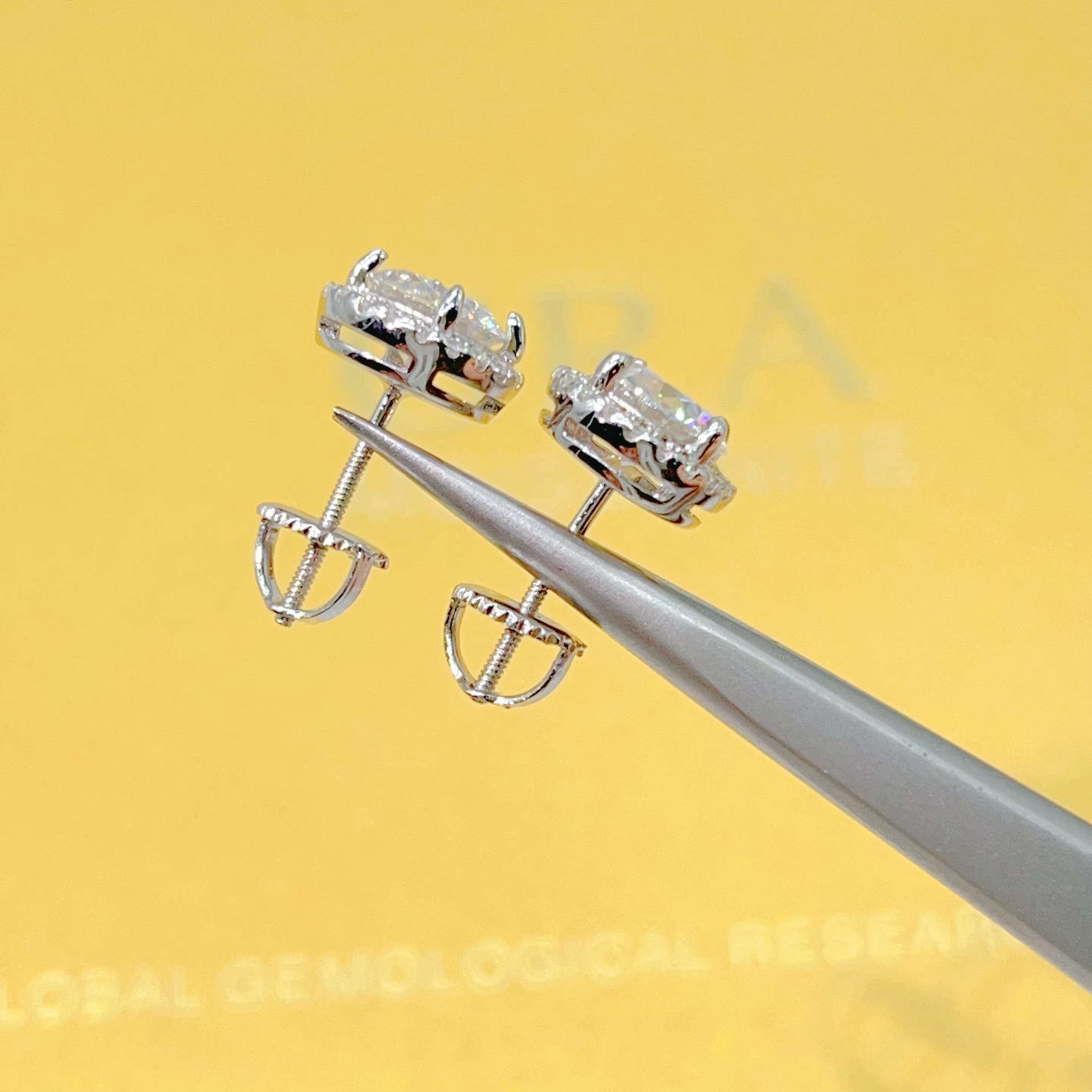 Fine Jewelry 925 Sterling Silver Fashion Bling Jewelry Vvs Moissanite Stud Earrings