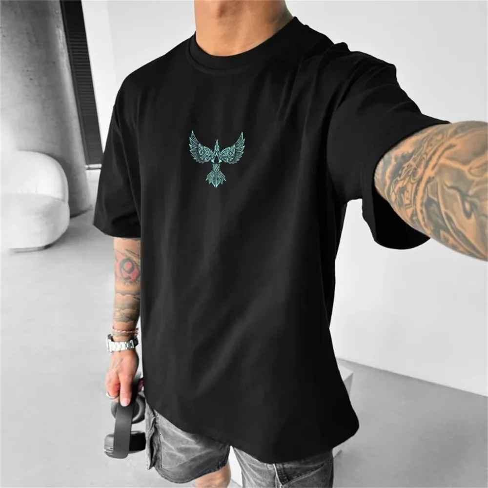 Ethnic totem graphic mens Tshirt summer street Y2K cotton short sleeved casual retro top 250318
