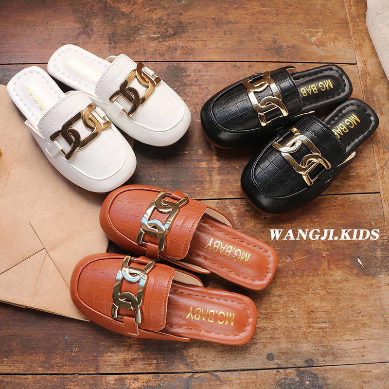 Slipper Childrens Fashion Slippers Flat 2025 New Summer Style Little Girl Baotou Princess Wearing Outward One Step Stepping Cool Slippers Trendy S2532