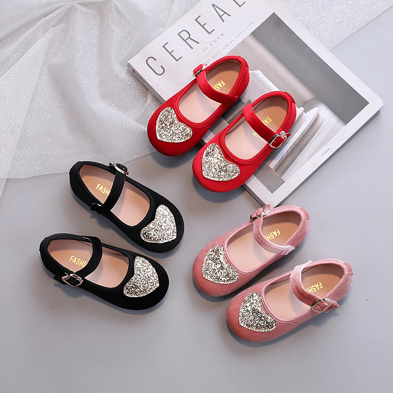 Girls Mary Janes Love Heart Three Colors Velvet Kids Flat Shoes Rouns Toe Beautiful Flexiable Children Princess Shoe 23-33 250326