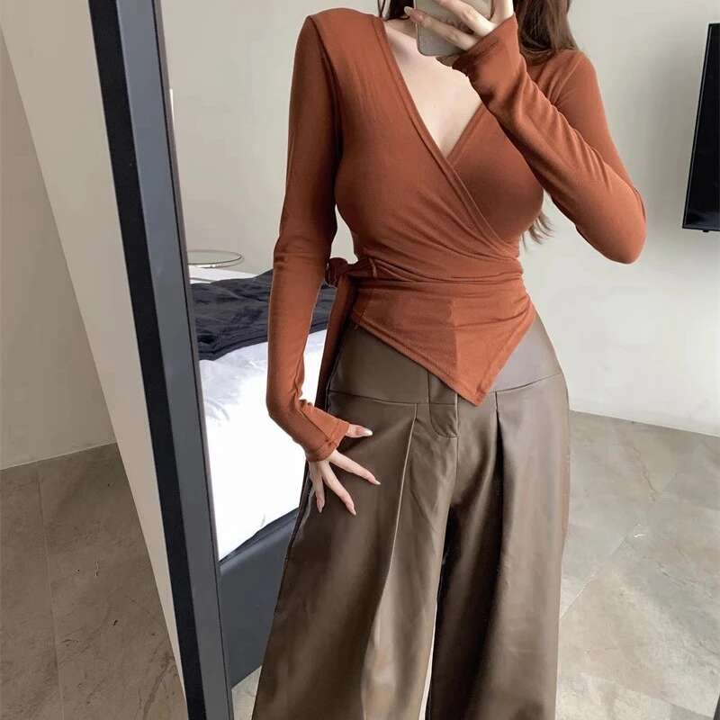 Ddmyshoesvip Women V Neck Long Sleeved T Shirew Korean Fashion Lacing Waist Sexy Spicy Girls Slim Fit Short Top Early Spring