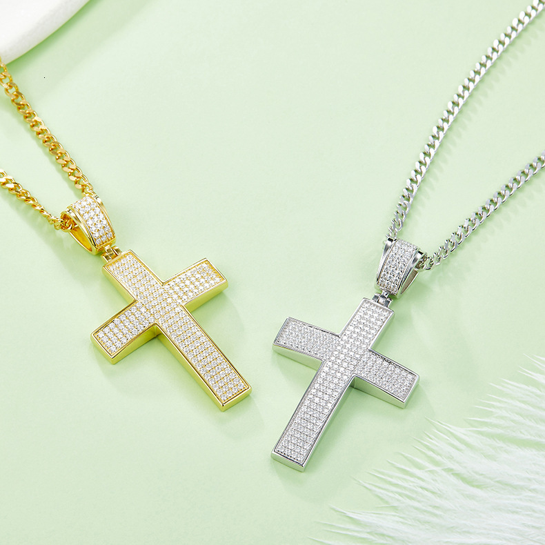 S925 silver moissanite classic luxury diamond cross necklace pendant for both men and women
