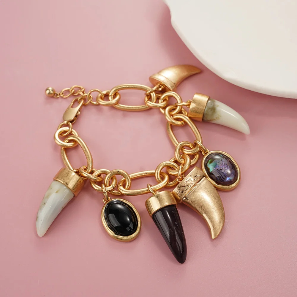 Bullhorn Bracelet Fashion Heavy Craft Stainless Steel Jewelry Unique Charm Bohemian Style 2025 Trend 250318