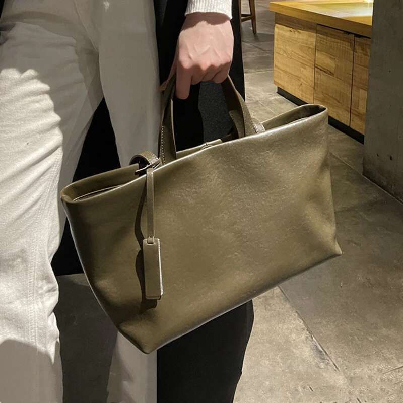 Real Genuine Leather Large Shoulder Bags For Women 2025 Designer Trapeze Shopping Tote Office Ladies Handbags